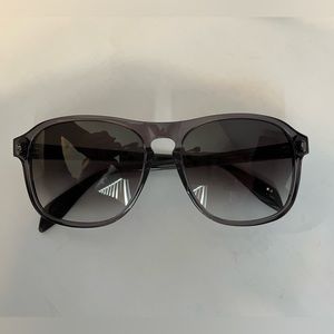 Alexander McQUEEN Sunglasses